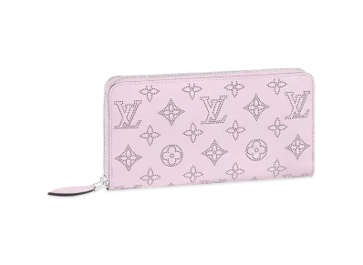 Louis Vuitton Zippy Wallet Monogram Mahina Leather "Guimauve"