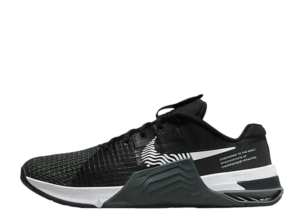 Nike Metcon 8 "Black/White"