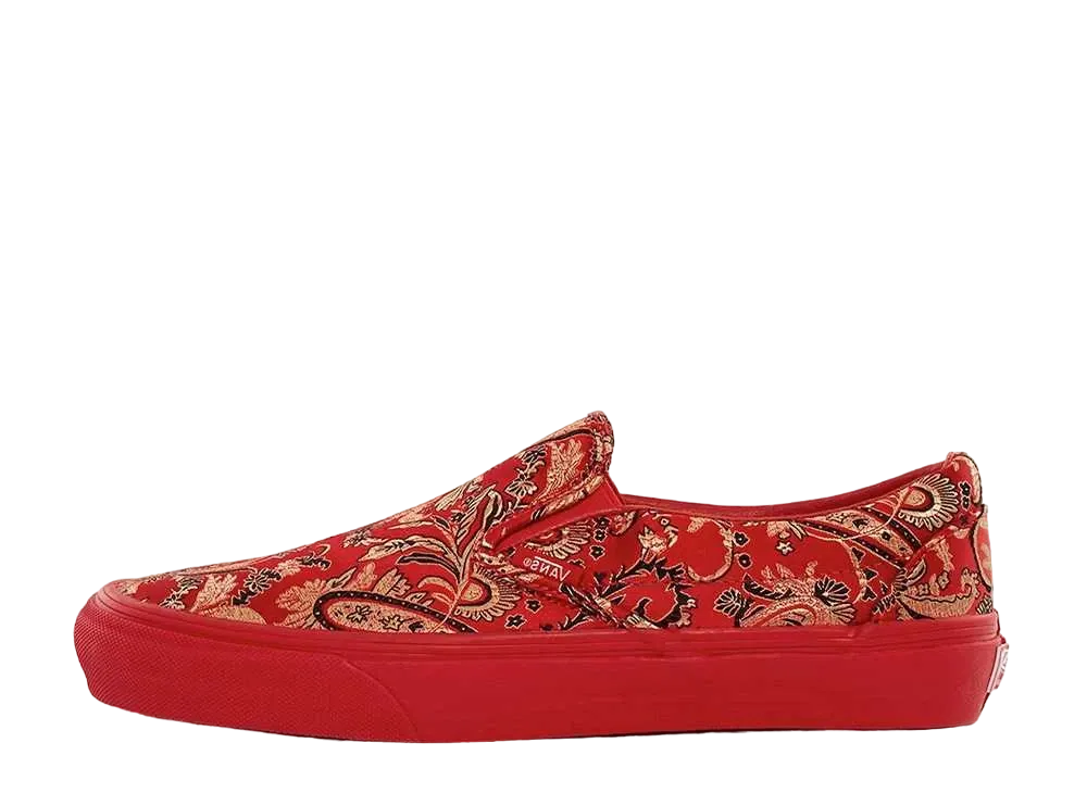 Opening Ceremony × Vans Slip-On Qi Pao II "Red"