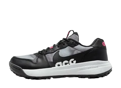 Nike ACG Lowcate SE "Black/Hyper Pink/Wolf Gray/Black"