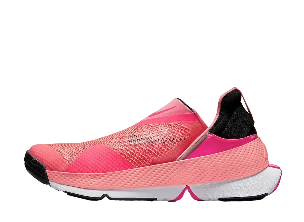 ナイキ ゴー フライイーズ "ピンク ゲイズ/ハイパー ピンク/ホワイト/ブラック"