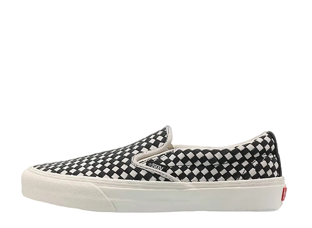 Taka Hayashi × Vans Slip-On "Marshmallow"
