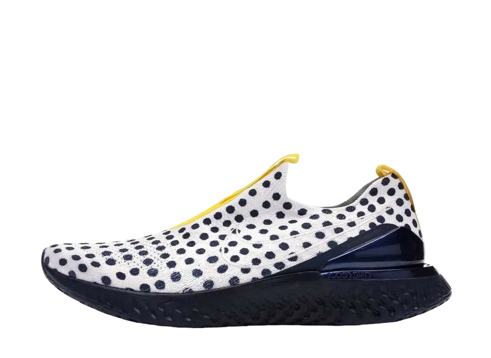 コーディー・ハドソン × ナイキ エピック ファントム リアクト "プラチナム ティント/ホワイト"