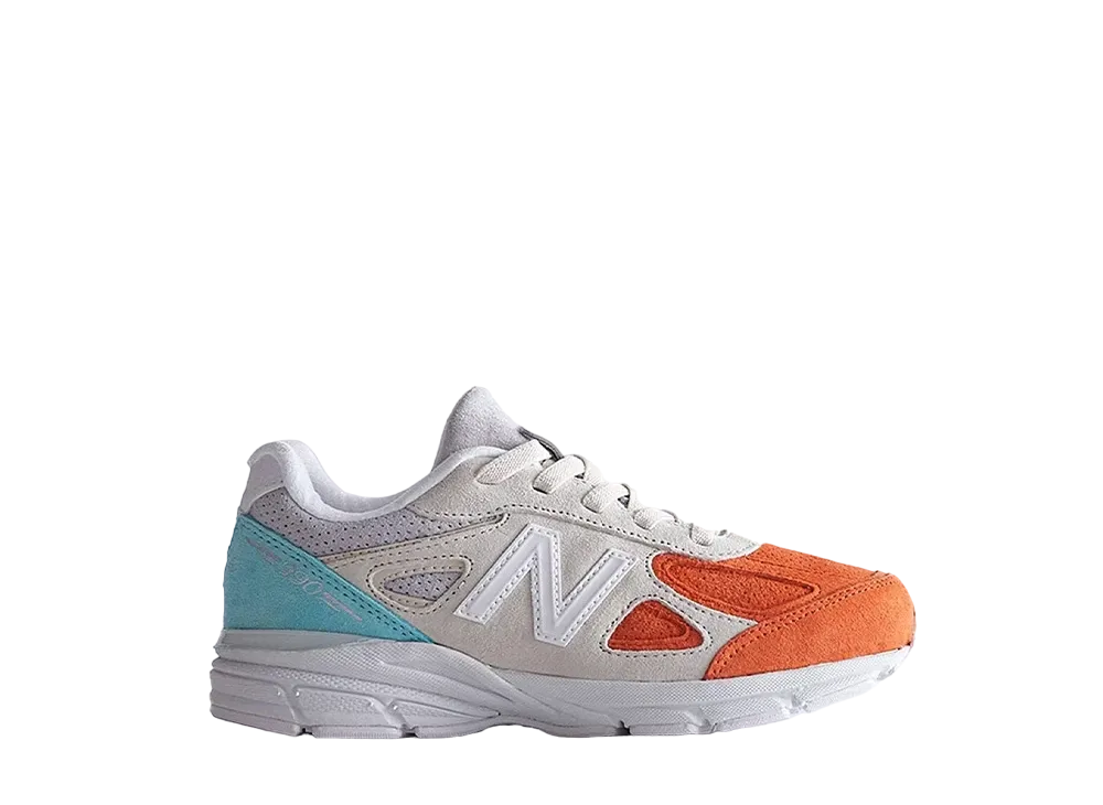 キス × ニューバランス PS 990V4 キクラデス "ラスト/パーチメント"(キッズ)