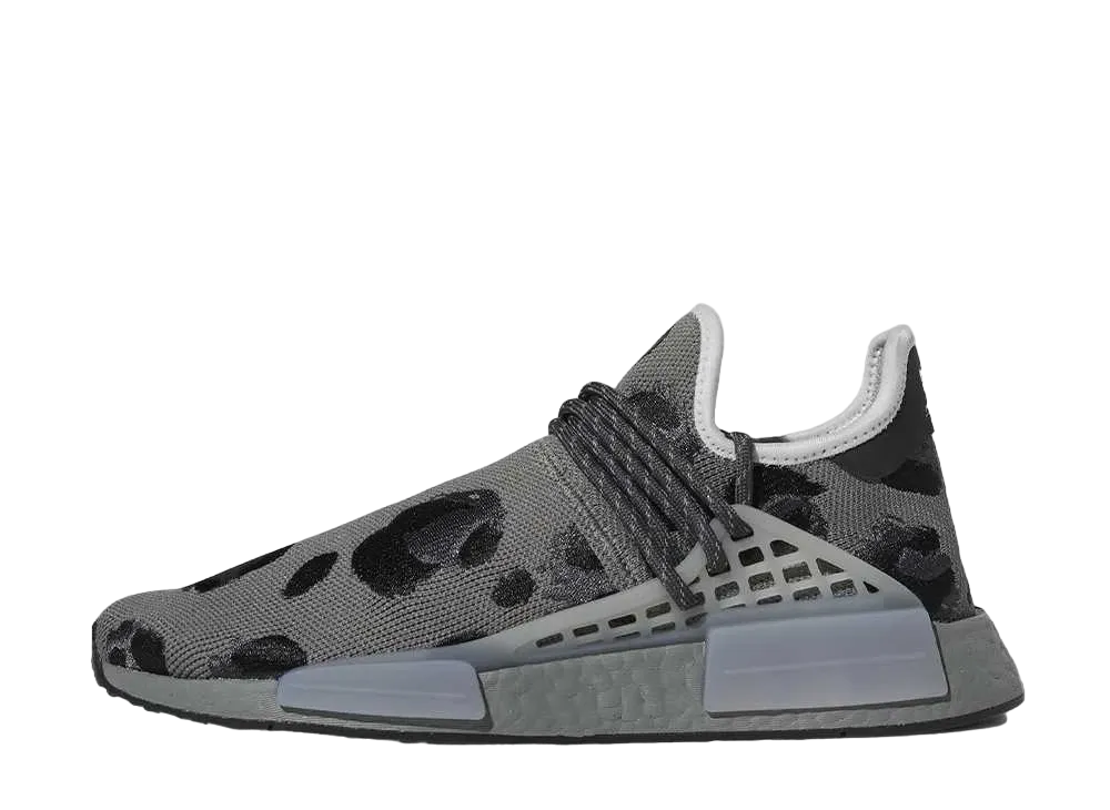 ファレル・ウィリアムス × アディダス HU NMD "アッシュ/グレー アンド コアブラック"