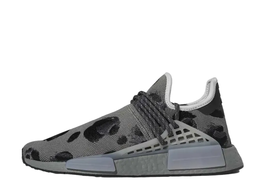 ファレル・ウィリアムス × アディダス HU NMD "アッシュ/グレー アンド コアブラック"
