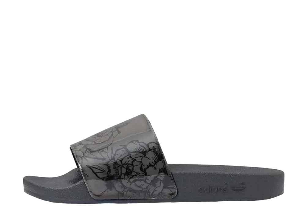 アディダス アディレッタ "ブラック"