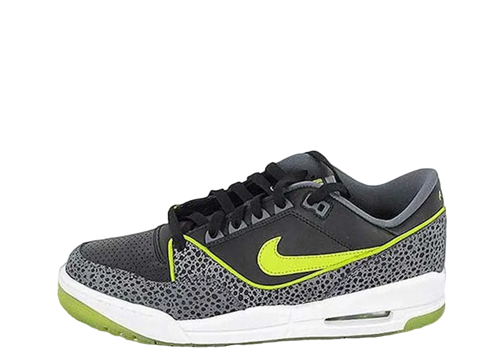 ナイキ エアアサルト ロー "ブライト カクタス"