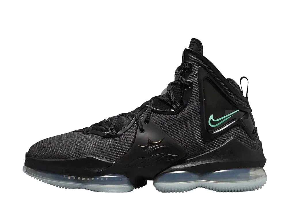 ナイキ レブロン19 "ブラック/アクア"