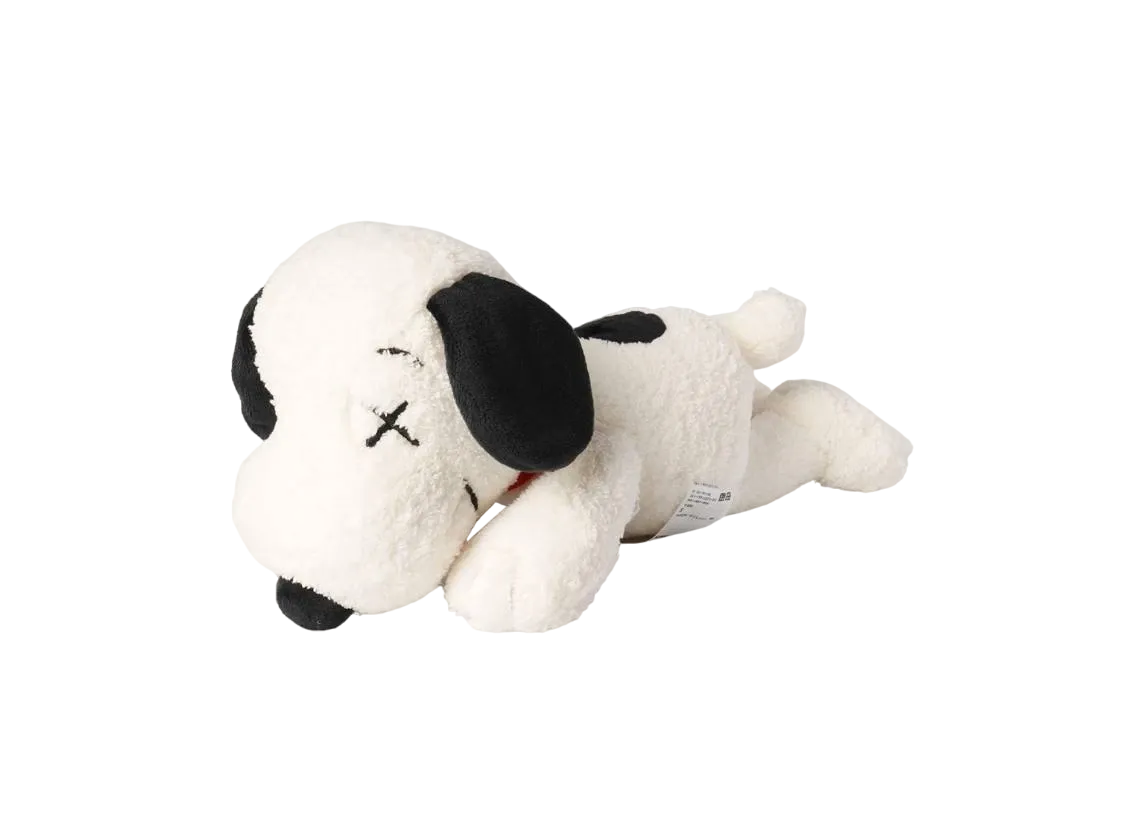 KAWS x Uniqlo x Peanuts Snoopy Plush Small Size "White"