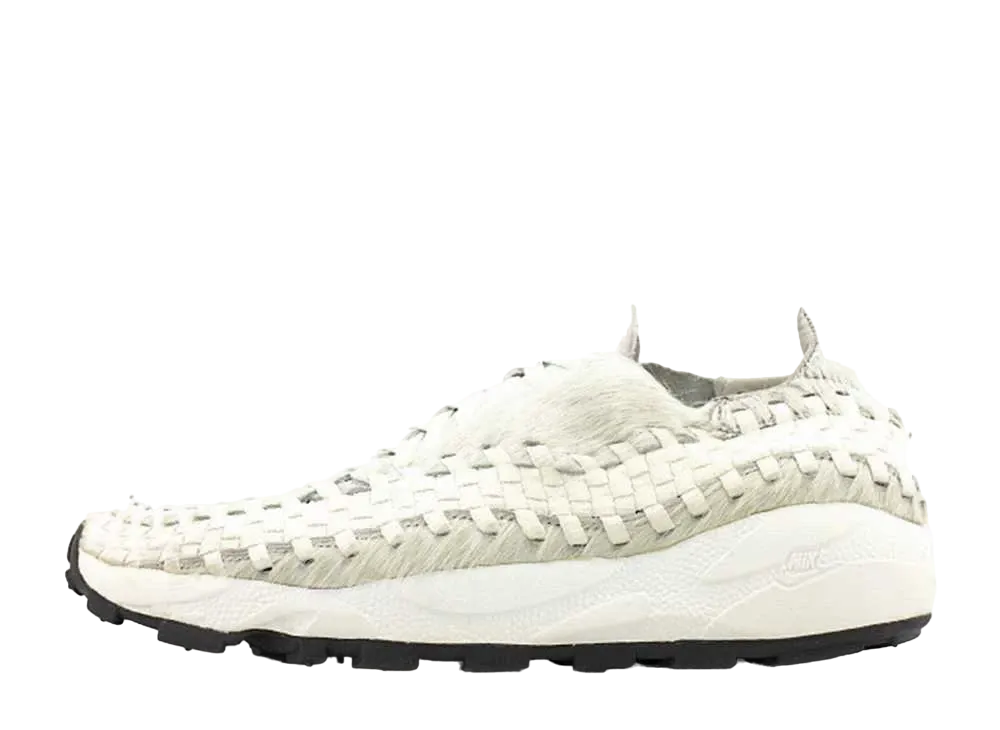 ナイキ エアフットケープ ウーブン ハイドアウト "ホワイト"