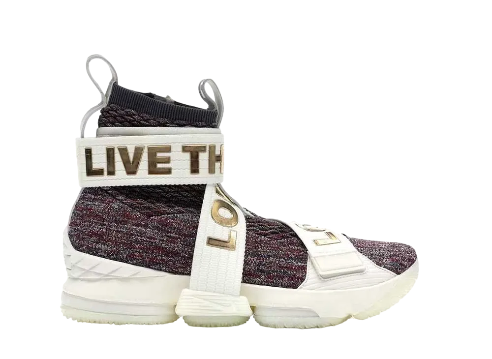 キス × ナイキ レブロン15 ライフスタイル ステイン グラス "マルチ"