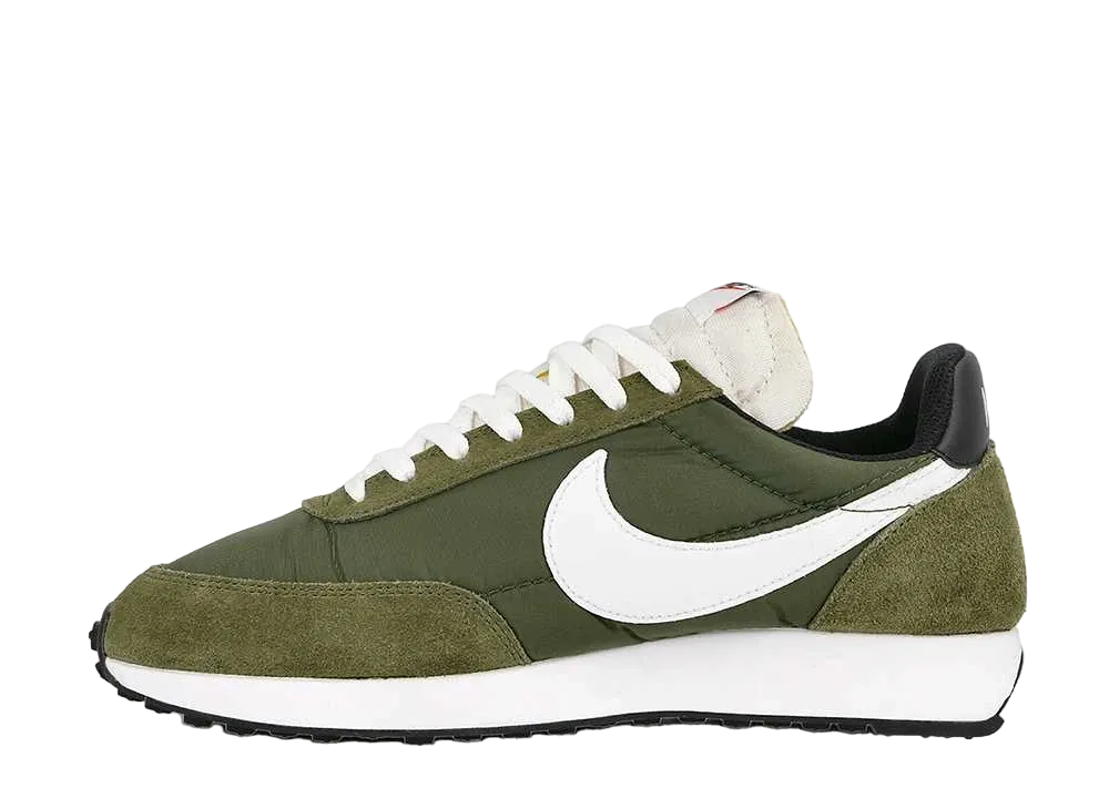 ナイキ エアテイルウィンド 79 "リージョン グリーン"