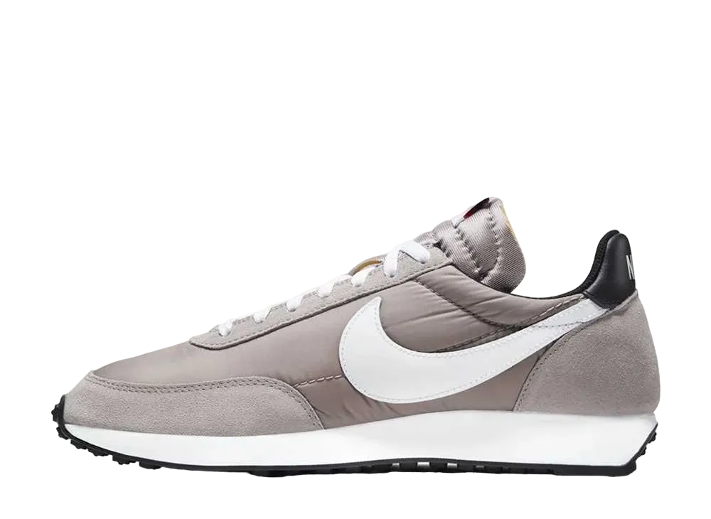 ナイキ エアテイルウィンド 79 "パミス"