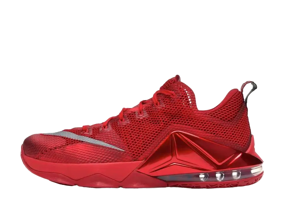 ナイキ レブロン12 ロー "ユニバーシティ レッド"