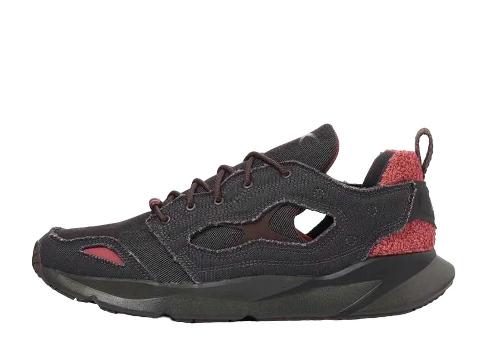 Street Fighter × Reebok "Gouki"