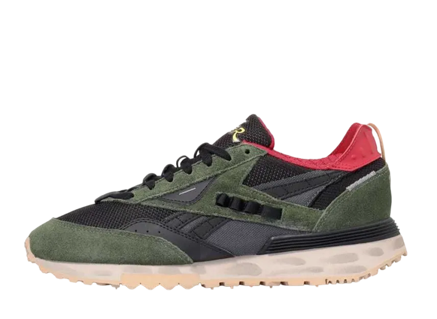 ストリート ファイター × リーボック "キャミィ"