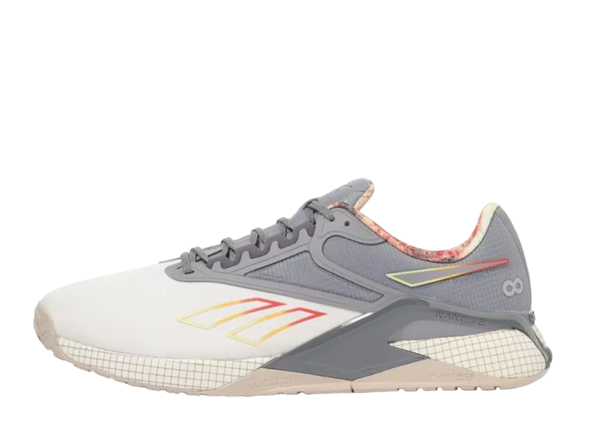 ストリート ファイター × リーボック "トレーニングモード"