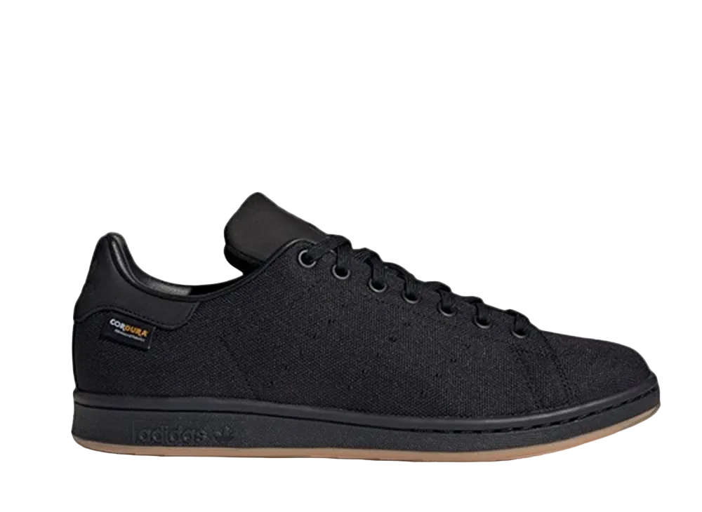 adidas Stan Smith "Core Black/Carbon/Gum"