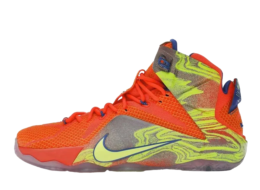 ナイキ レブロン12 シックス メリディアン "ハイパー クリムゾン"