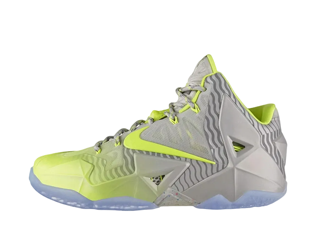 Nike LeBron 11 Maison "Luster/Volt"