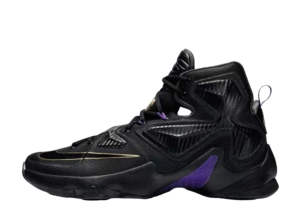 ナイキ レブロン13 ポット オブ ゴールド "ブラック"