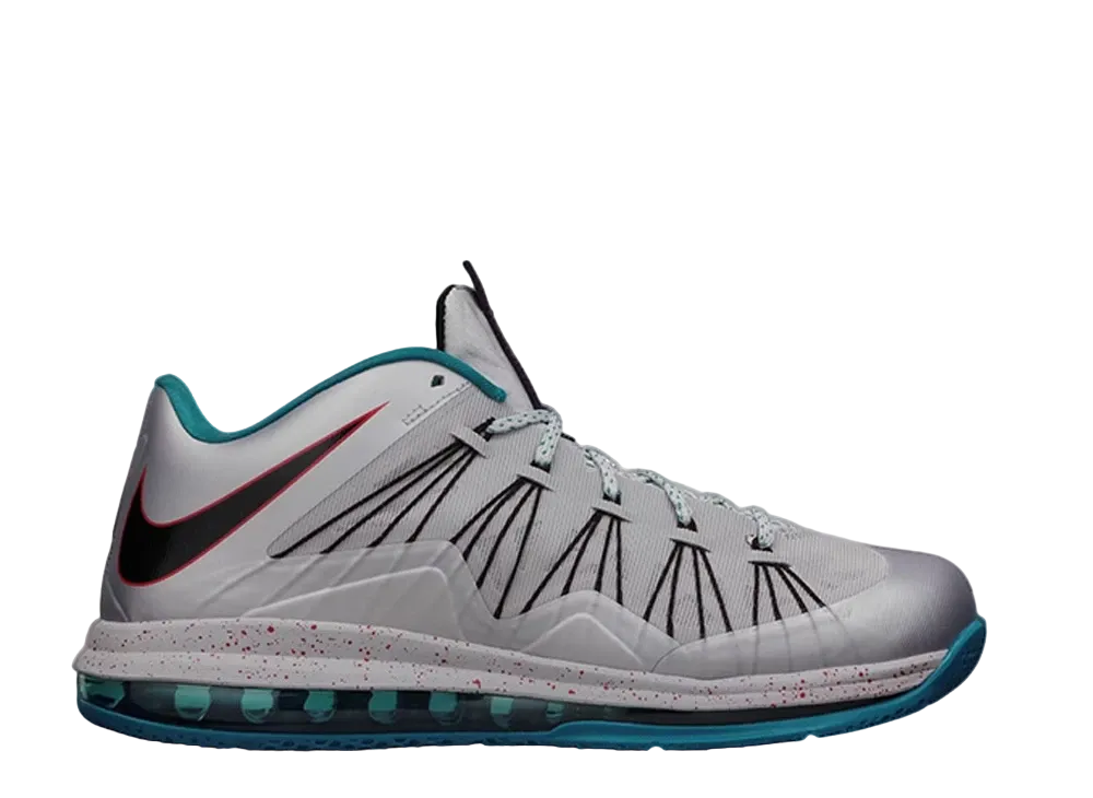 ナイキ エアマックス レブロン X ロー アクロン エアロ "メタリックプラチナム"