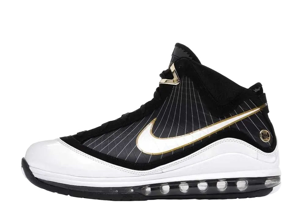 ナイキ エアマックス レブロン7 "ブラック/ホワイト メタリック ゴールド"