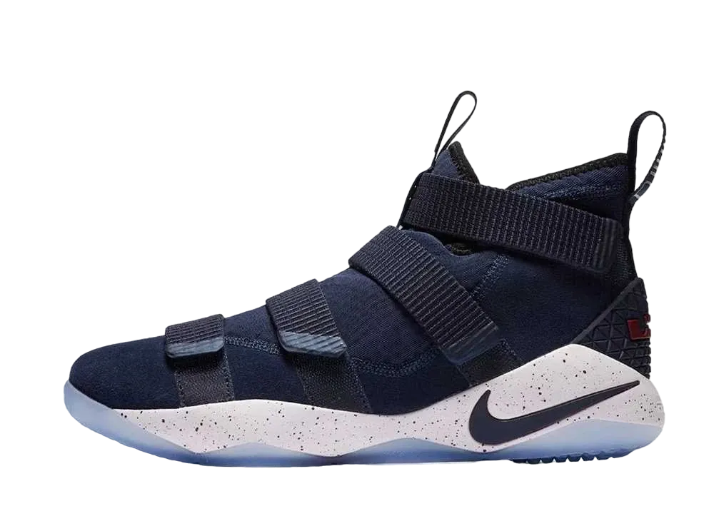 ナイキ レブロン ズーム ソルジャー11 "カレッジ ネイビー"