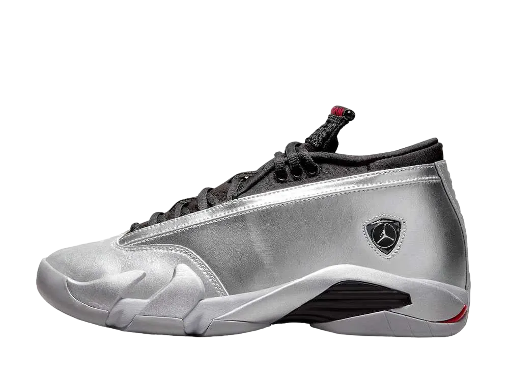 ナイキ ウィメンズ エアジョーダン14 ロー "メタリックシルバー"