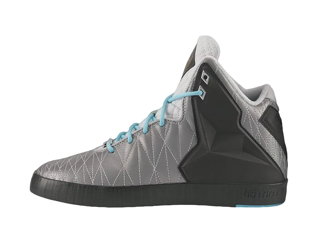 Nike LeBron 11 NSW King Of The Streets "Reflect Silver"