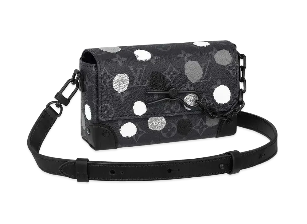 Louis Vuitton x Yayoi Kusama Steamer Wearable Wallet Monogram Eclipse Painted Dots
