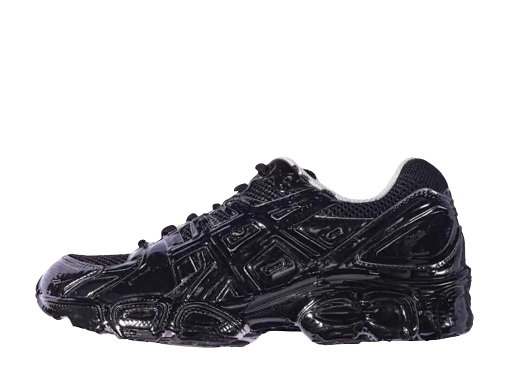 カッスル エディションズ × アシックス ゲルニンバス9 "ブラック"