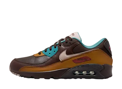 Nike Air Max 90 GTX "Velvet Brown/Defuze Taupe"
