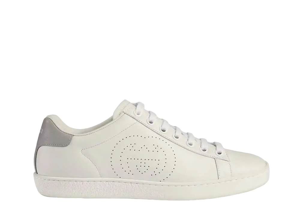 グッチ ウィメンズ エース インターロッキングG付き スニーカー "ホワイト"