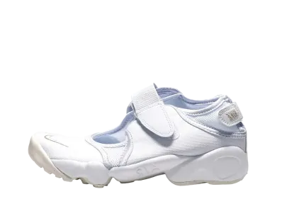 ナイキ ウィメンズ エアリフト ブリーズ "フットボール グレイ"