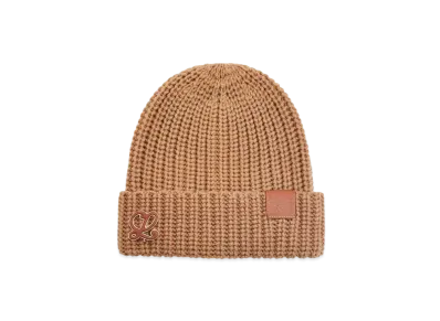 LOEWE Anagram Brooch Beanie In Wool "Camel"