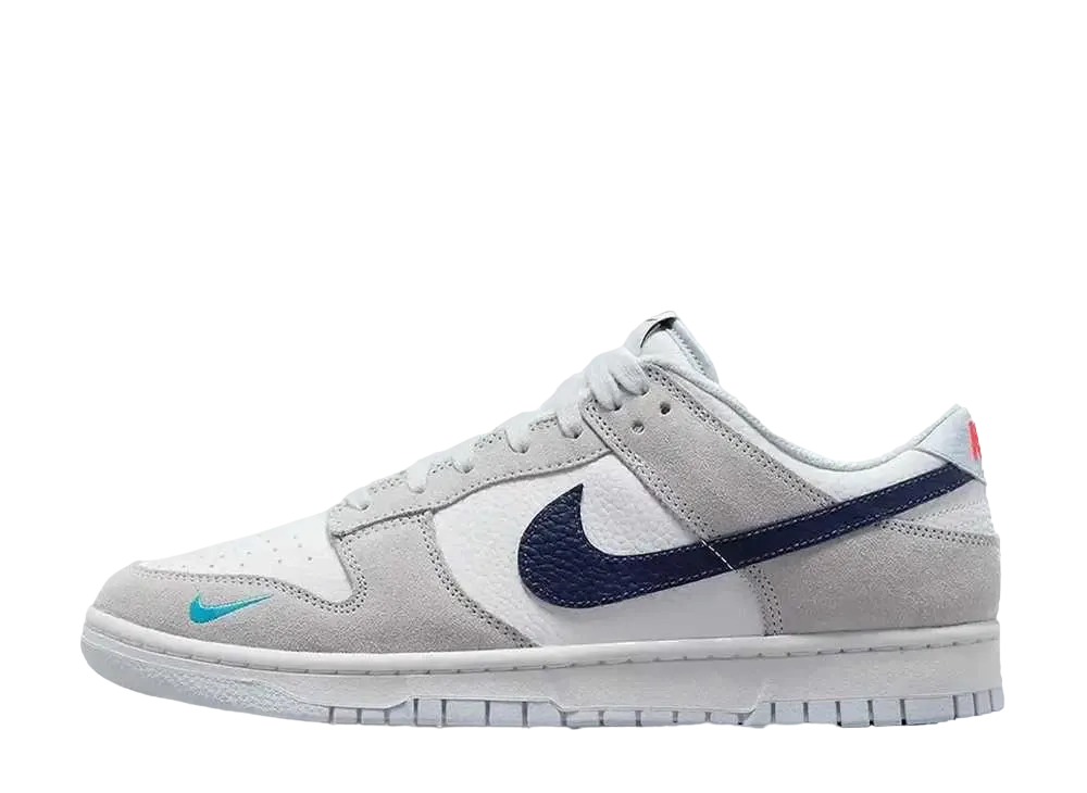 Nike Dunk Low Mini Swoosh 