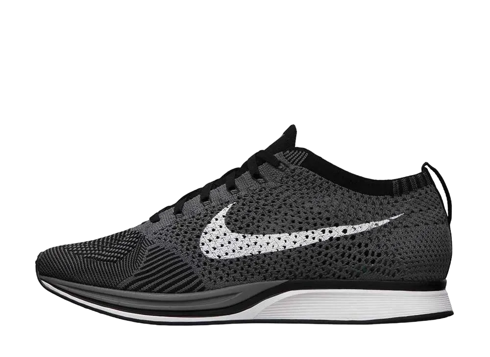 ナイキ フライニット レーサー "ダーク グレー"