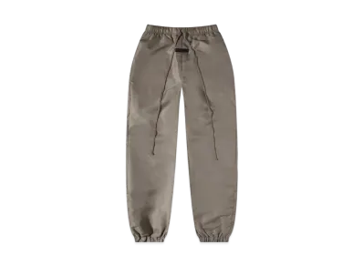 FEAR OF GOD ESSENTIALS Track Pant "Desert Taupe"