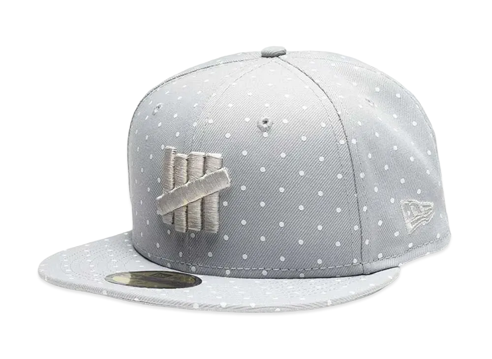 UNDEFEATED x NE Icon Dot Fitted "Light Gray"