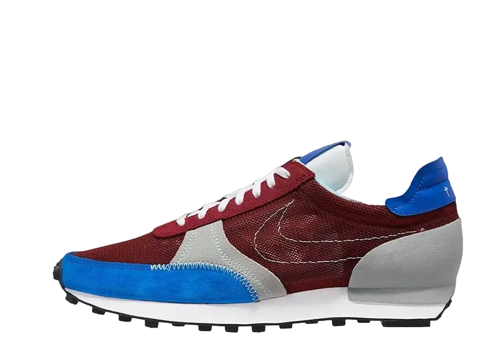 ナイキ デイブレイク タイプ "バーガンディ ロイヤル"