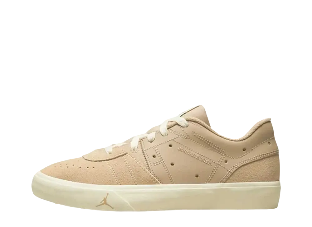ナイキ ウィメンズ ジョーダンシリーズ "デザート/ココナッツ ミルク"