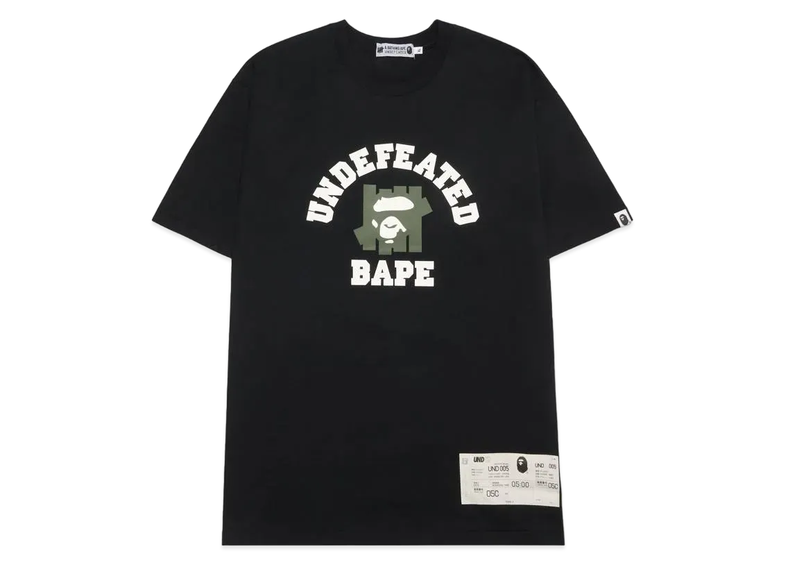 A BATHING APE x UNDEFEATED College Tee "Black"