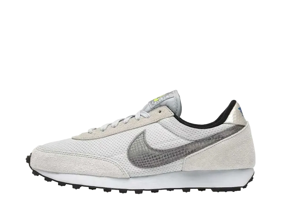 ナイキ ウィメンズ デイブレイク "ハイドロゲン ブルー"