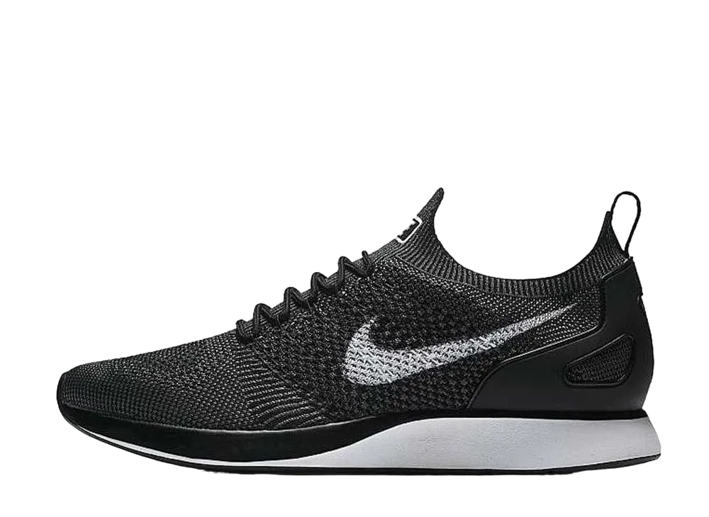 ナイキ マライア フライニット レーサー "ブラック ホワイト"