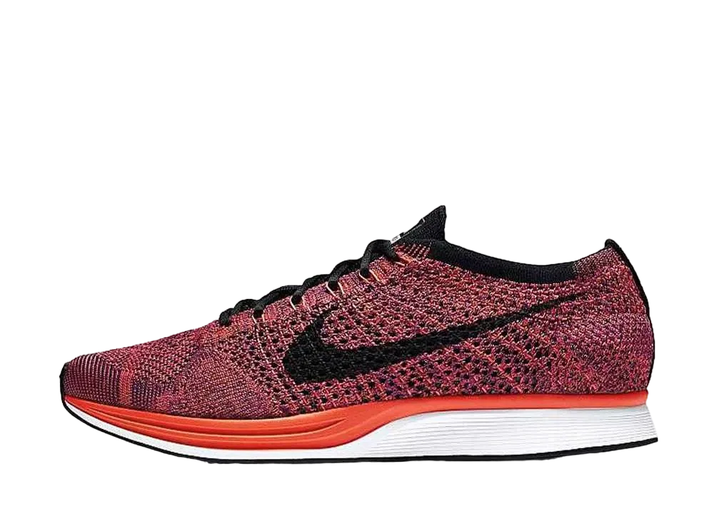 ナイキ フライニット レーサー "アサイー ベリー"