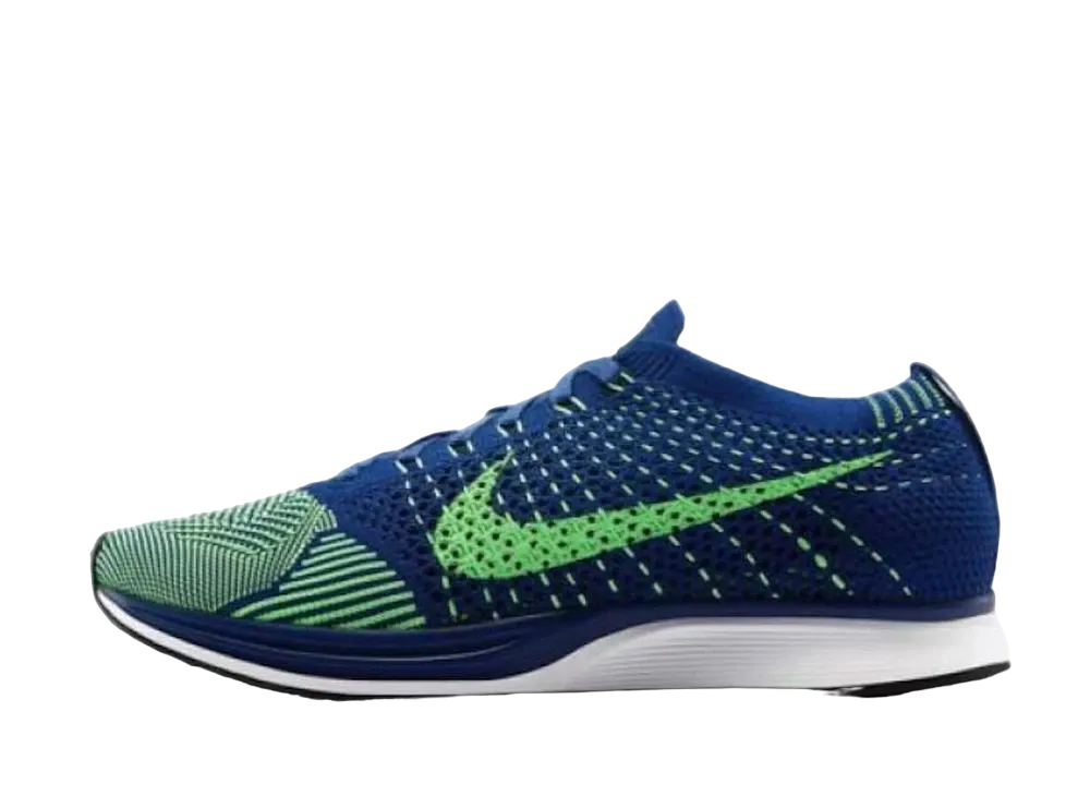 ナイキ フレイニット レーサー "ブレイブ ブルー"