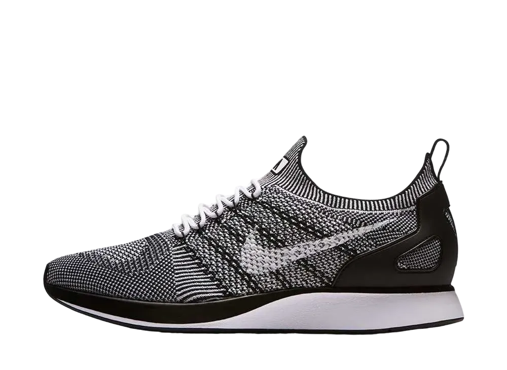 Nike Mariah Flyknit Racer "Oreo"