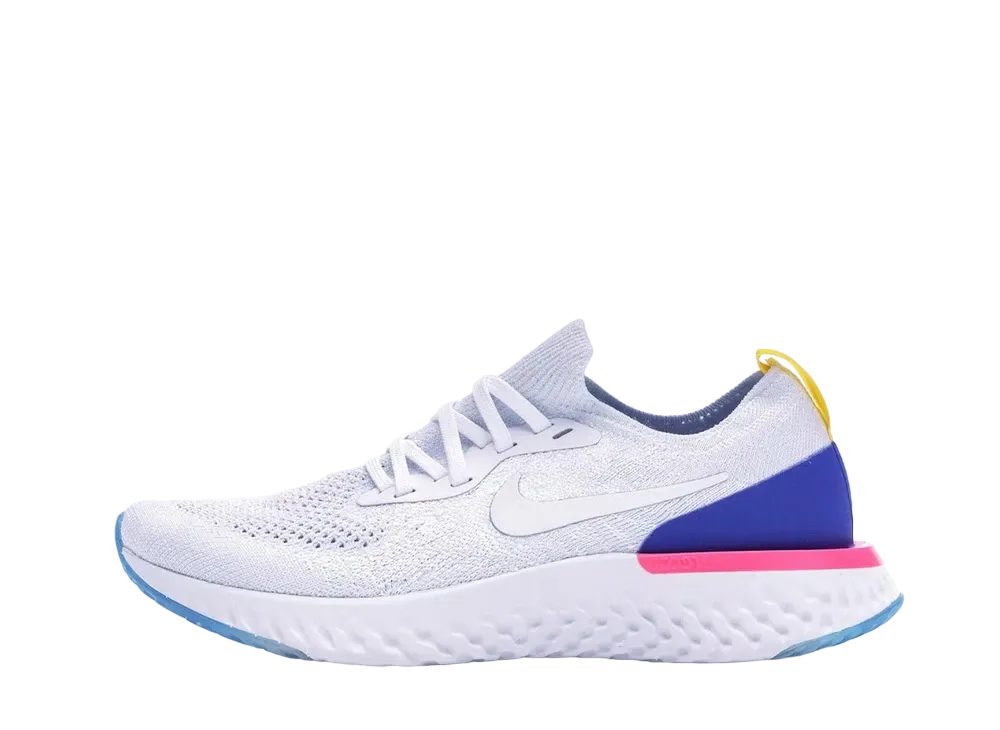 ナイキ ウィメンズ エピック リアクト フライニット "ホワイト レーサー ブルー ピンク ブラスト"
